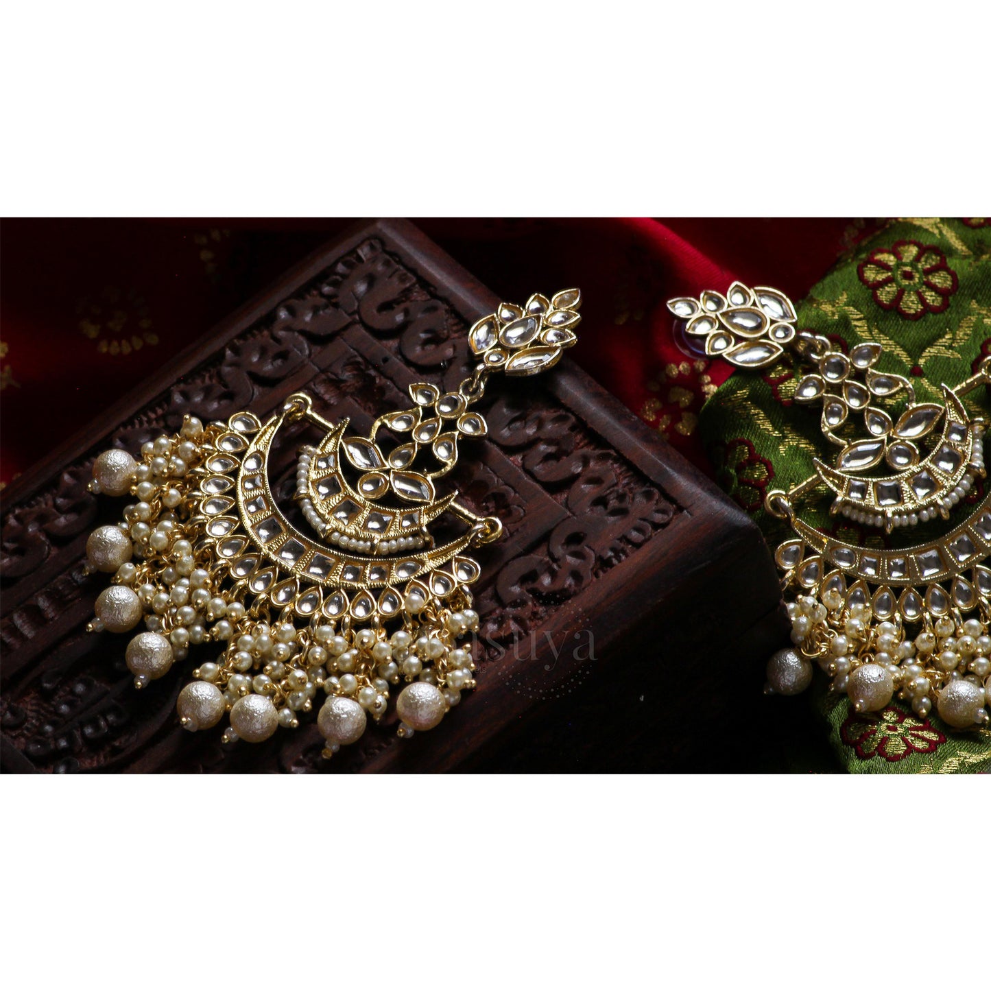 Suparna Kundan Chandbali