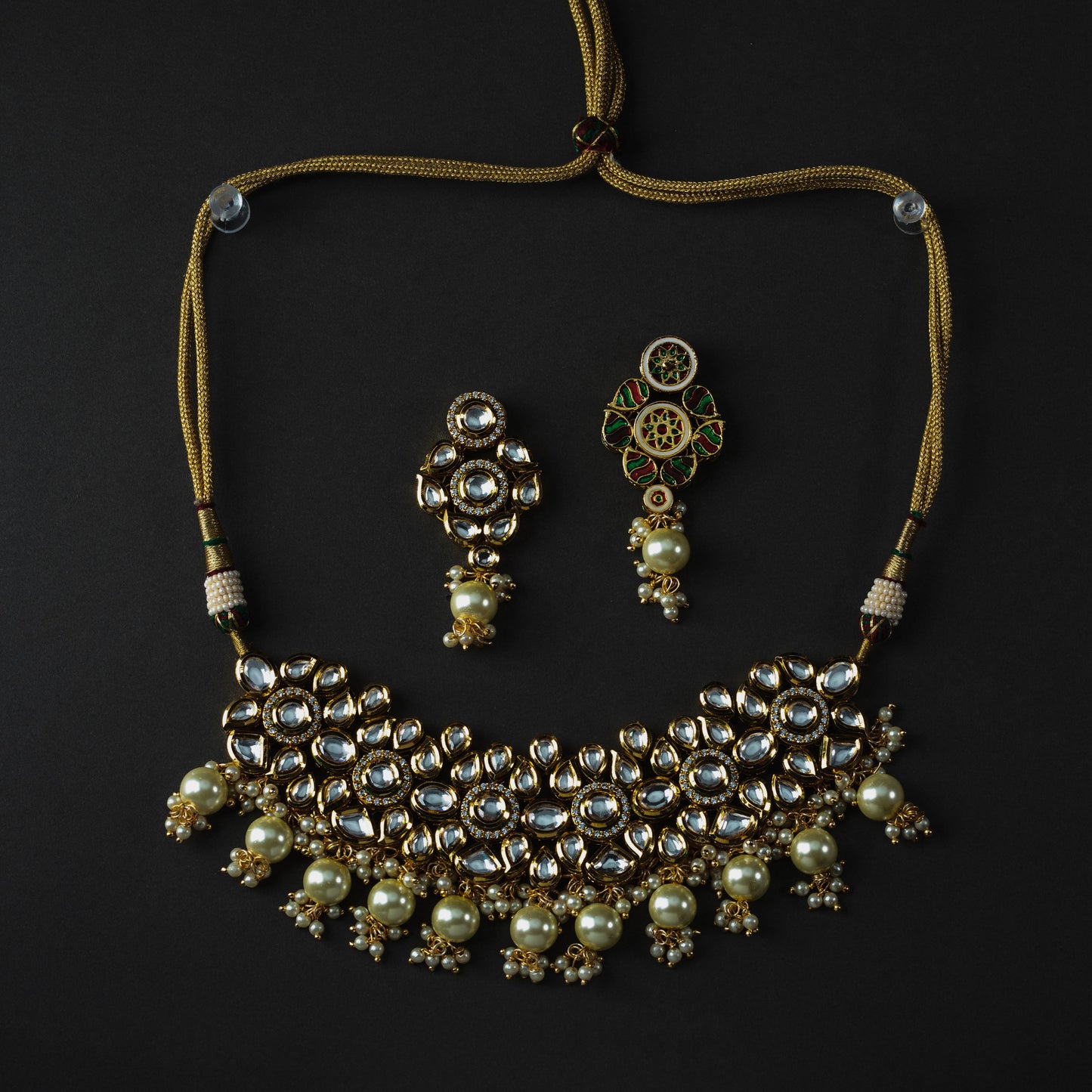Tanisha Kundan Necklace Set