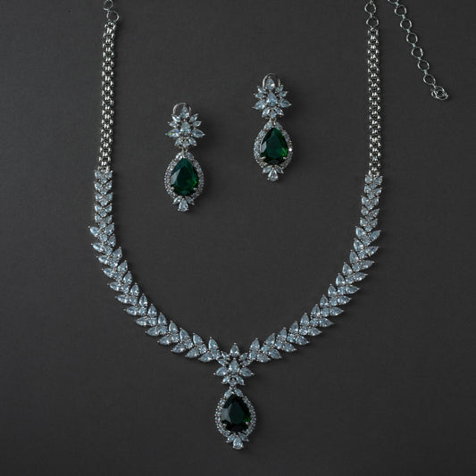 Avantika Necklace Set